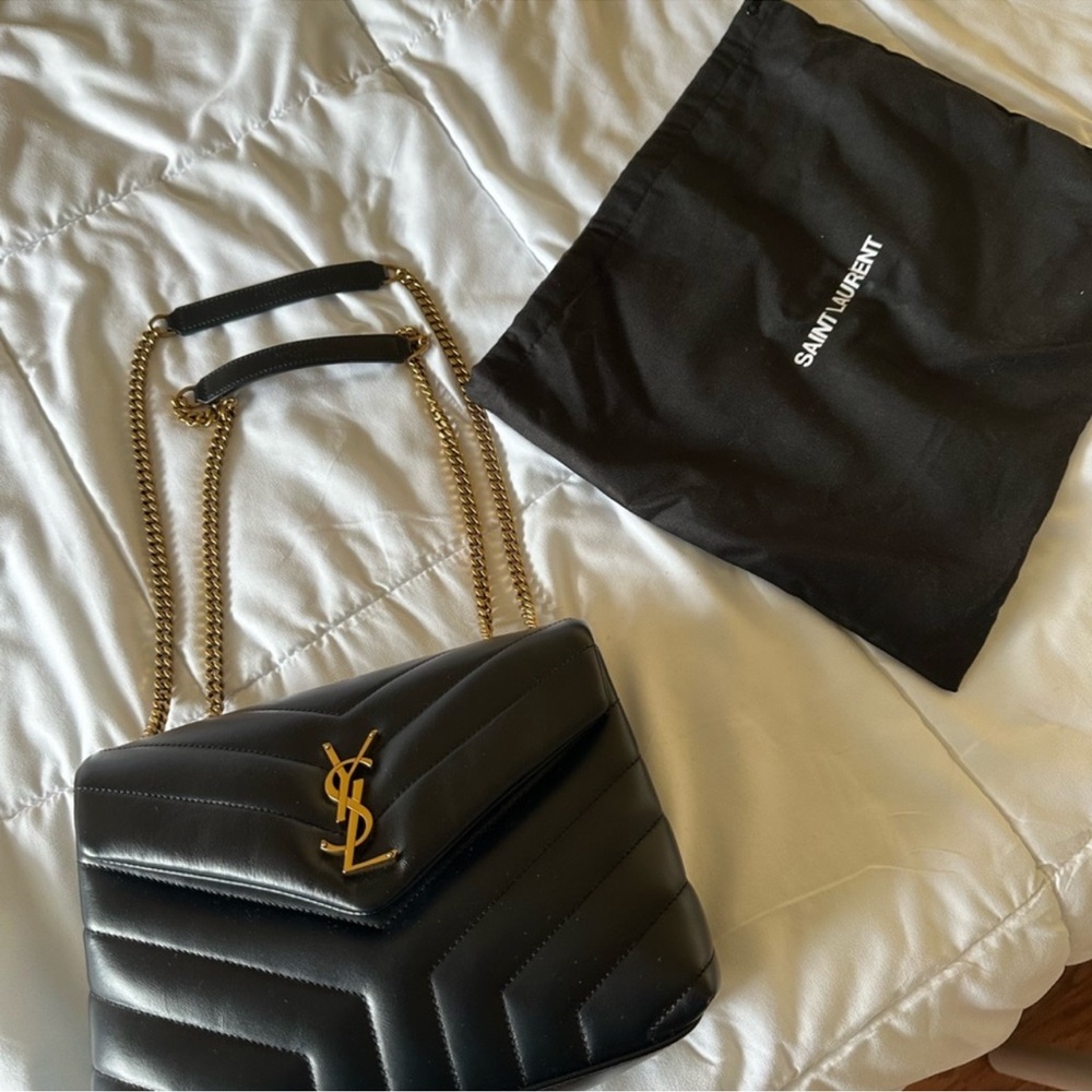 YSL BLACK SMALL LOULOU BAG WITH GOLD HARDWARE